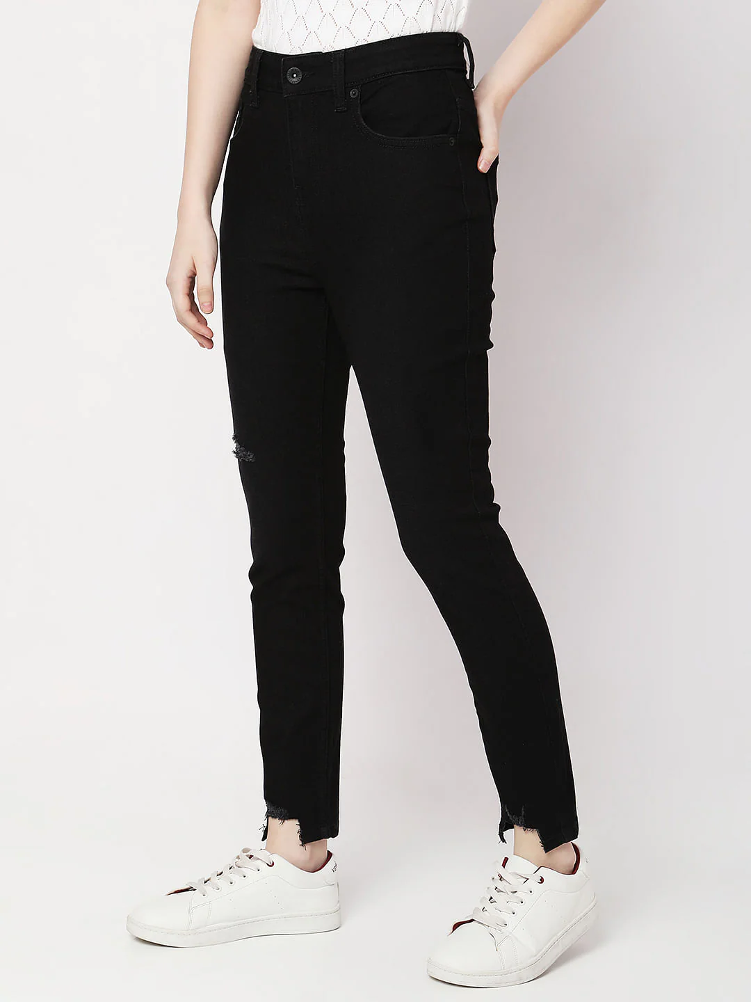 Black High Rise Distressed Wendy Skinny Jeans - Image 3