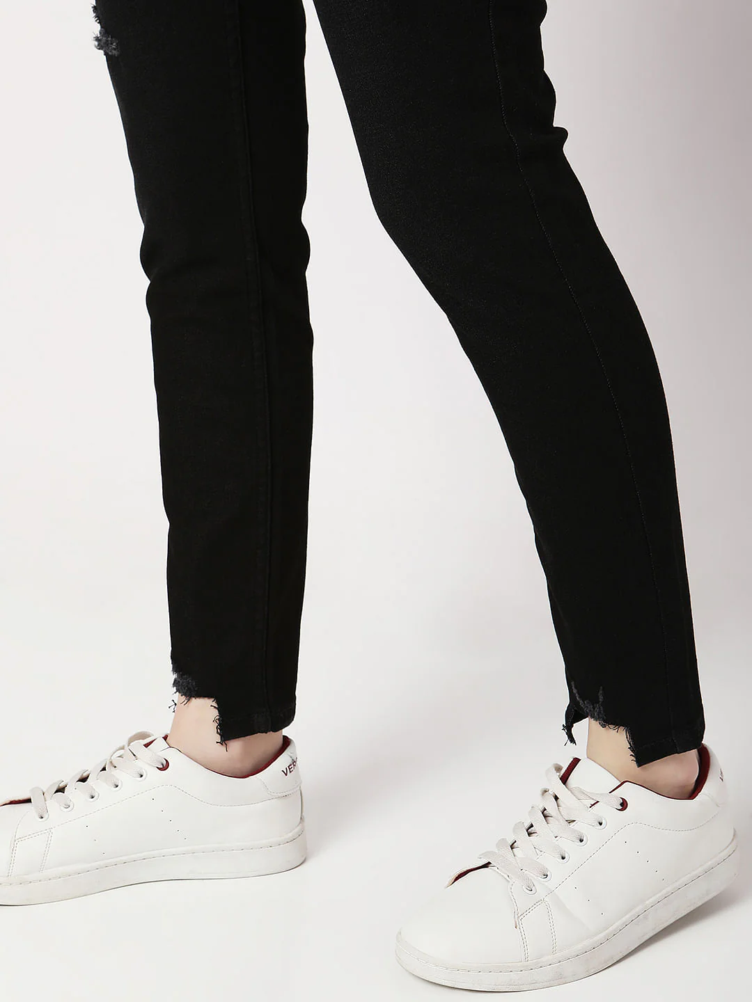 Black High Rise Distressed Wendy Skinny Jeans - Image 8