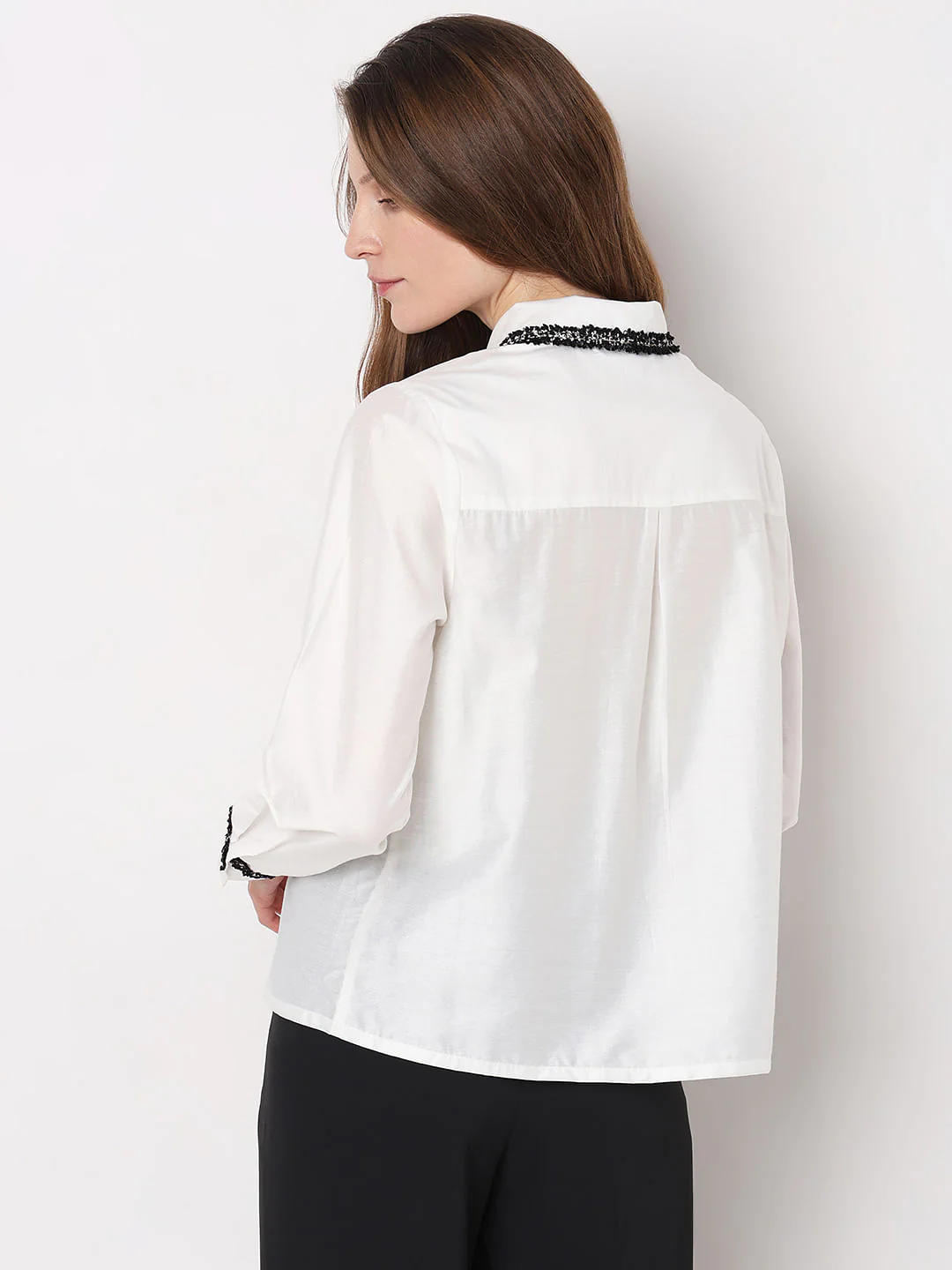 White Shirt - Image 4