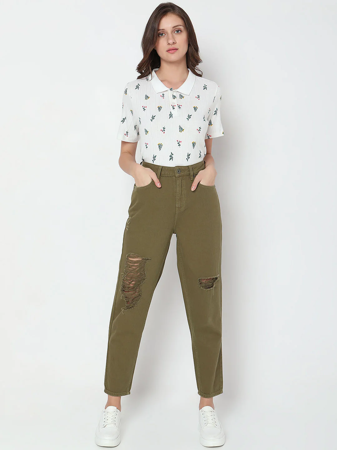 Green High Rise Distressed Straight Fit Jeans - Image 6