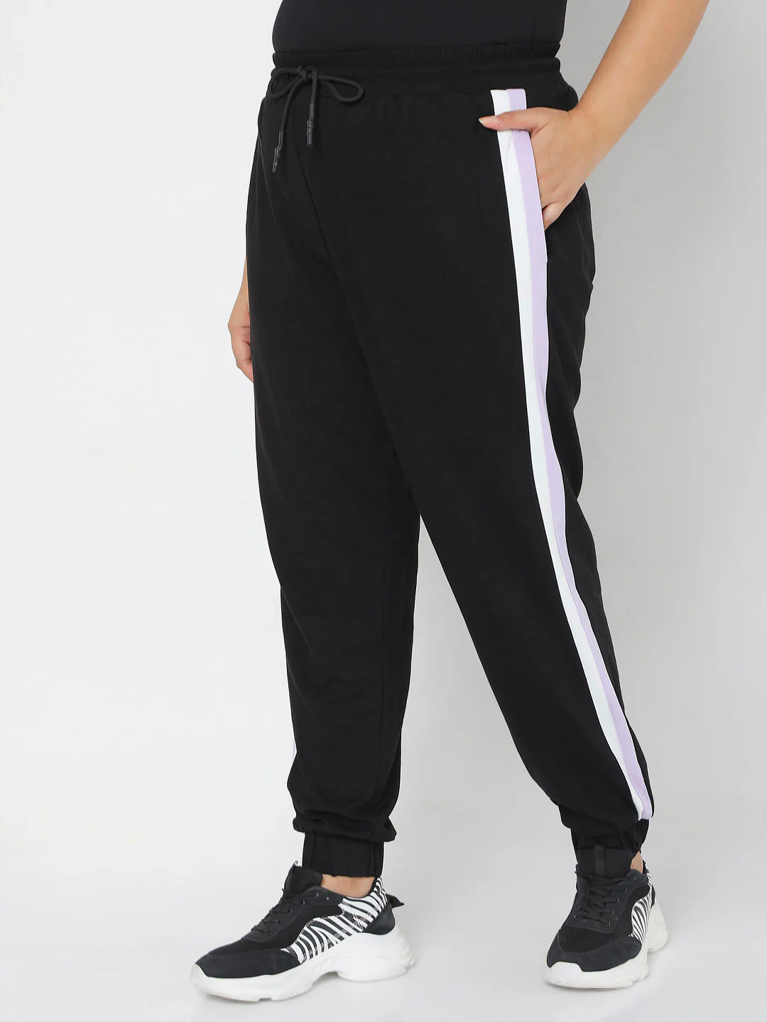 Curve Black Colourblocked Jogger Sweatpants - Image 3