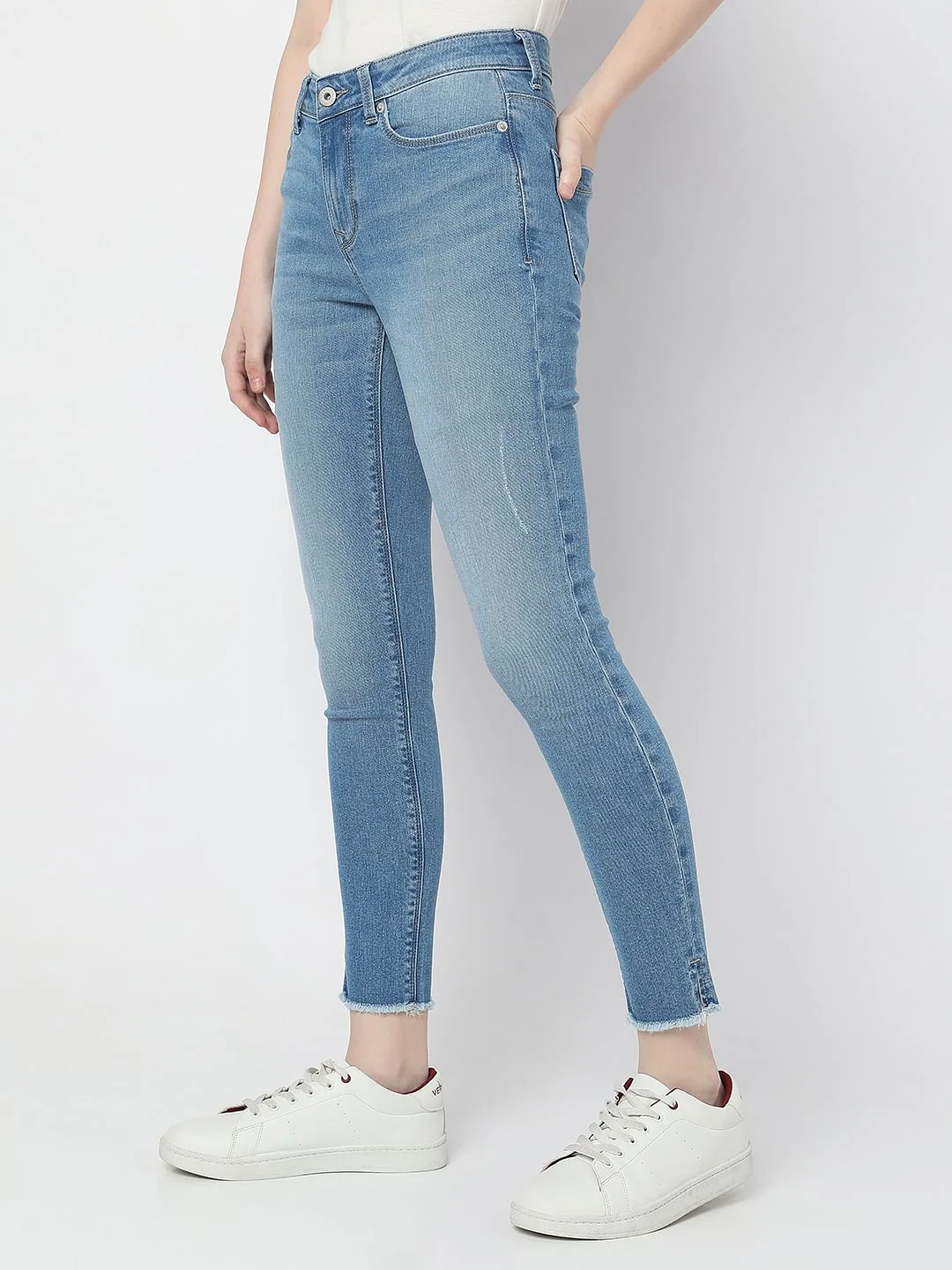 Light Blue Mid Rise Frayed Hem Wendy Skinny Jeans - Image 3