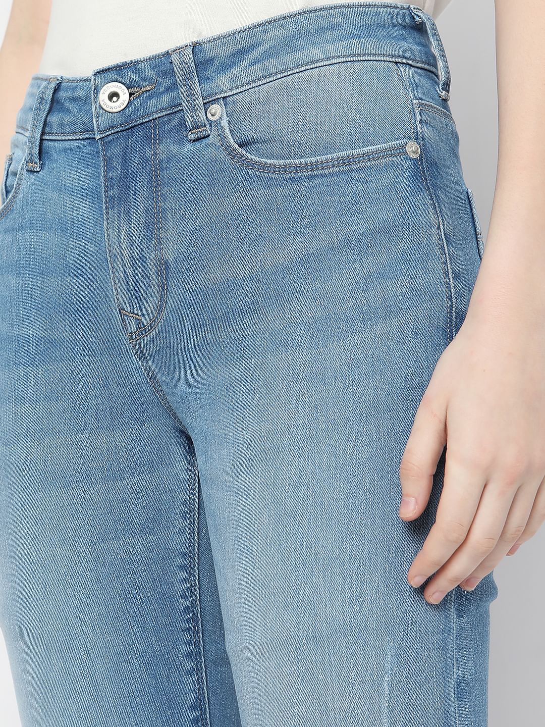 Light Blue Mid Rise Frayed Hem Wendy Skinny Jeans - Image 5