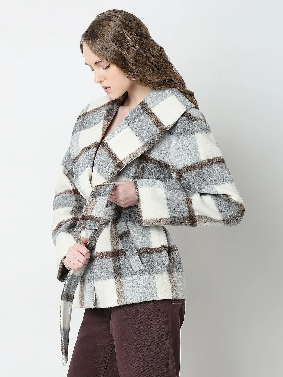 White Check Long Sleeve Jacket - Image 3