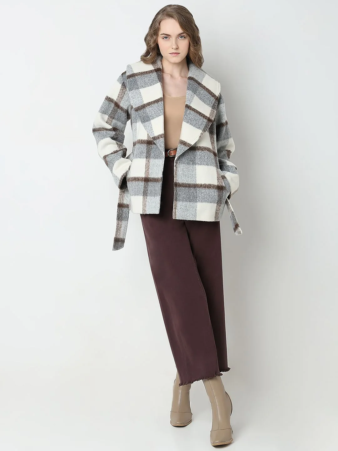 White Check Long Sleeve Jacket - Image 5