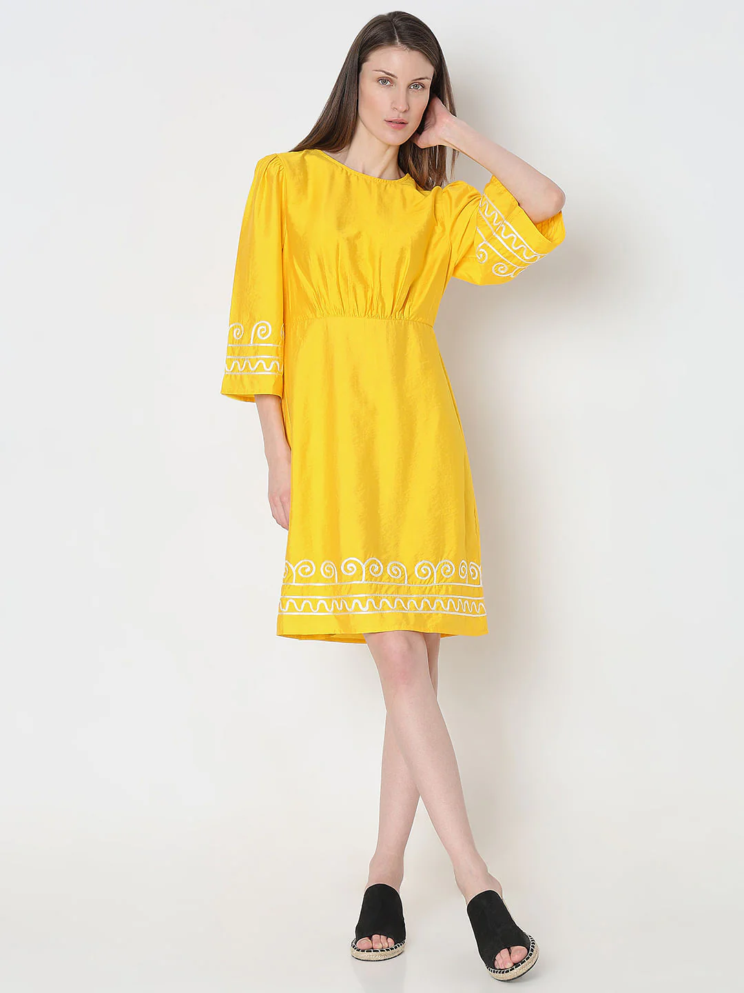 Yellow Contrast Piping Dress - Image 5