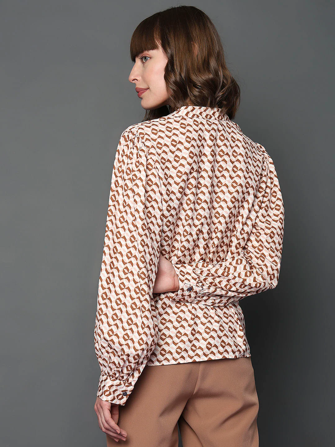 Brown Geometric Print Top - Image 3