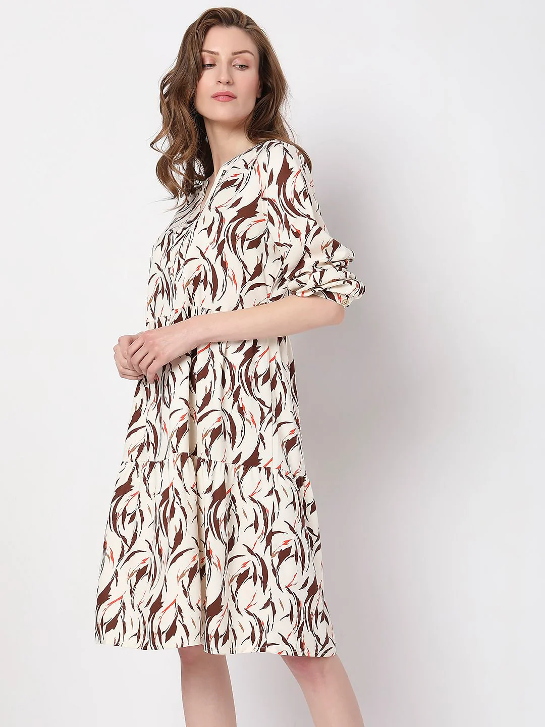 White Abstract Print Tiered Dress - Image 3