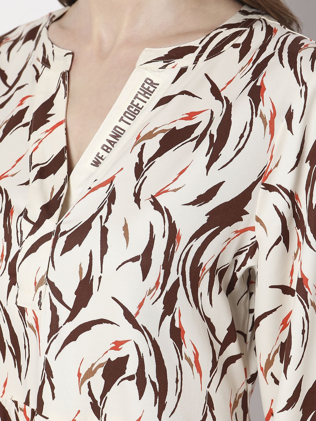 White Abstract Print Tiered Dress - Image 8