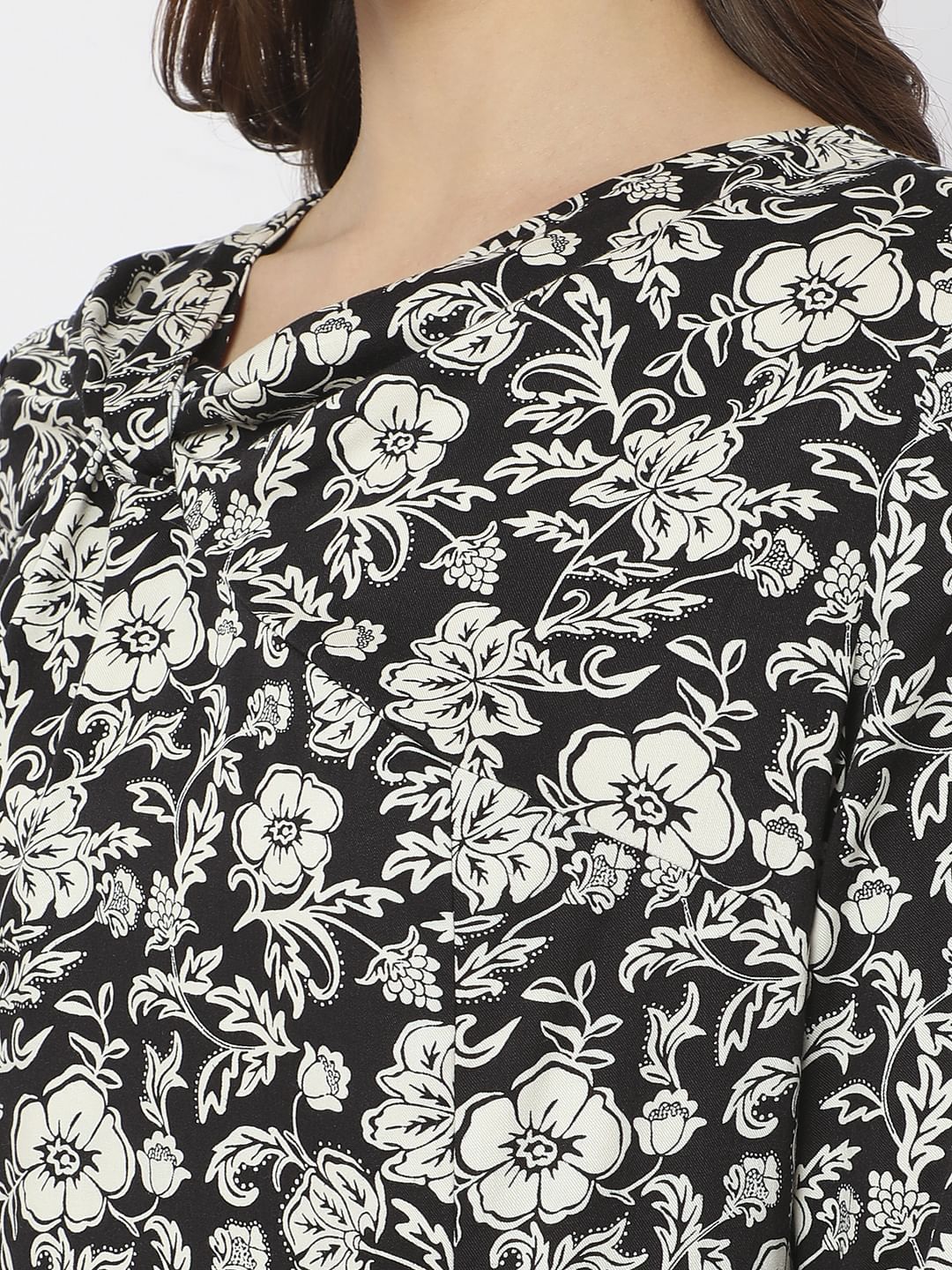 Black Floral Print Midi Dress - Image 7