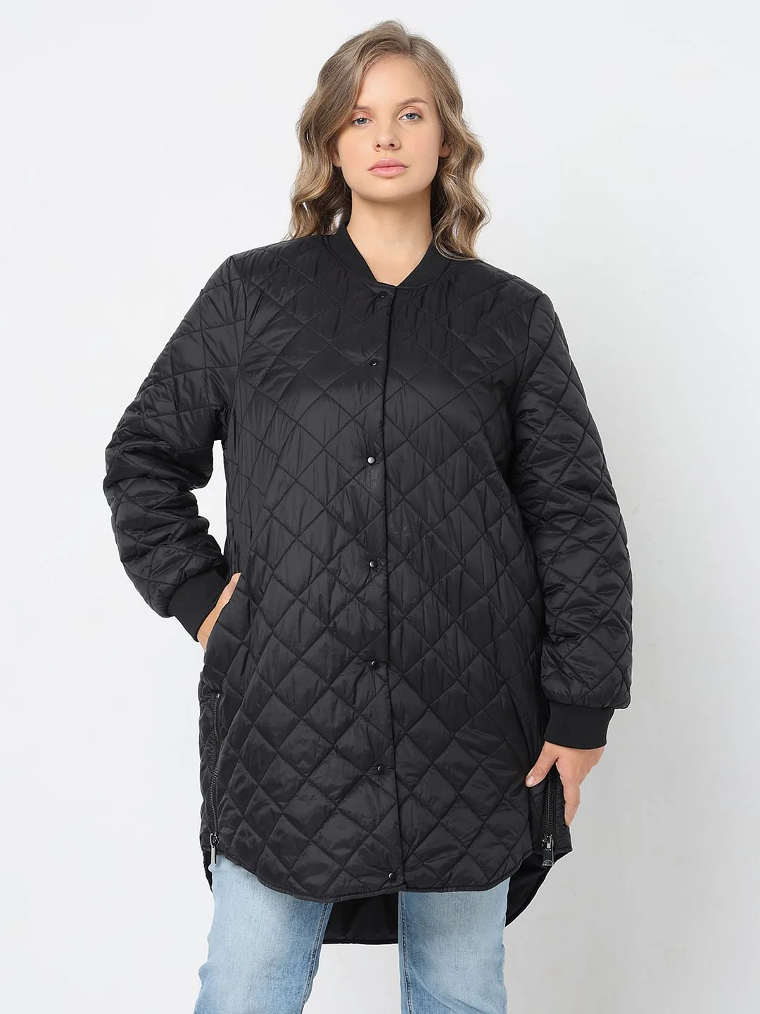 Curve Black Quilted Puffer Jacket - Image 2