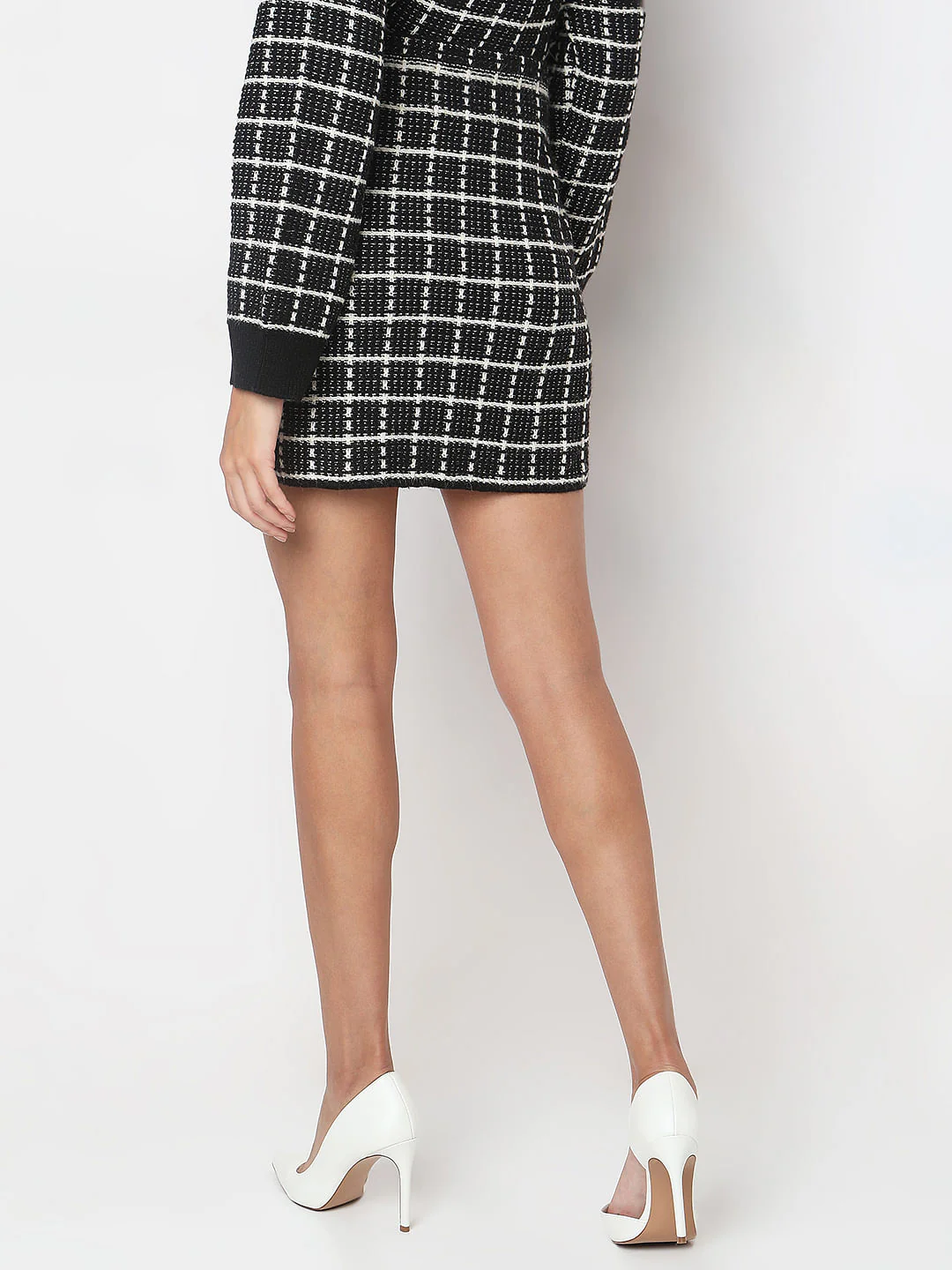 Black Jacquard Mini Skirt - Image 4