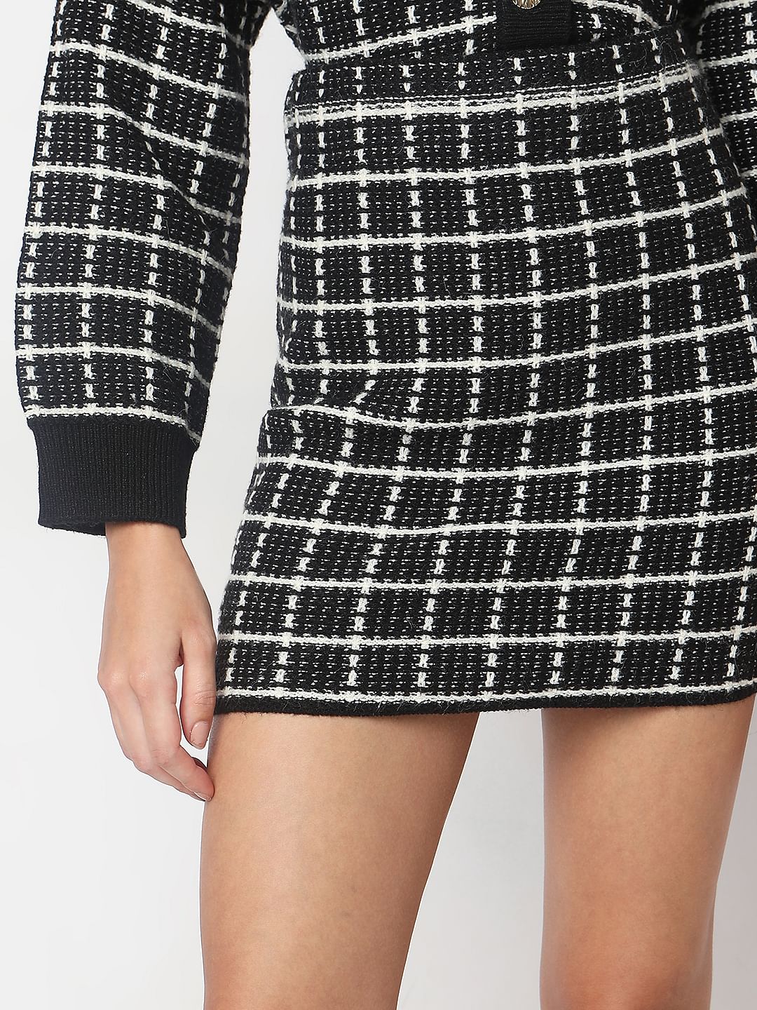 Black Jacquard Mini Skirt - Image 6