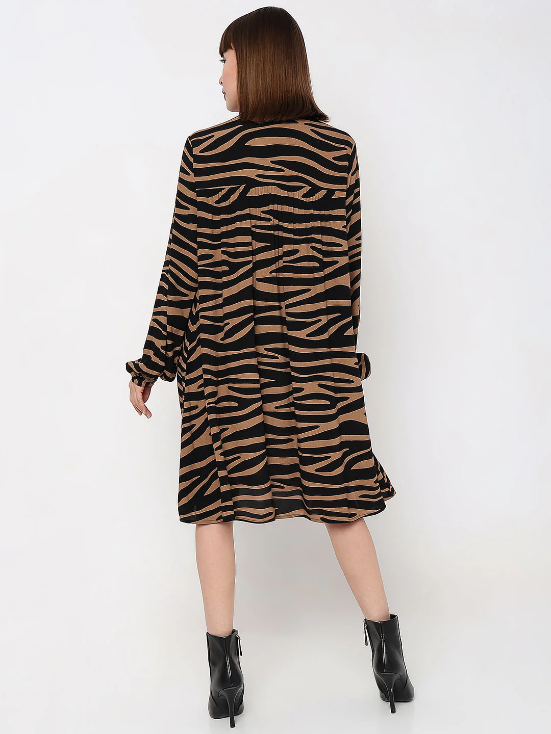 Brown Animal Print Shift Dress - Image 4