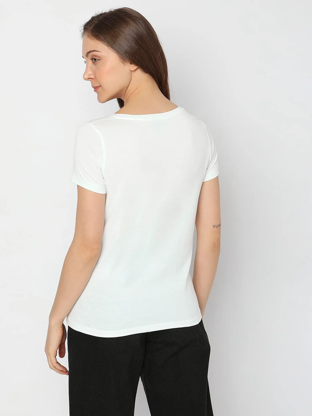 White Graphic Print T-Shirt - Image 4