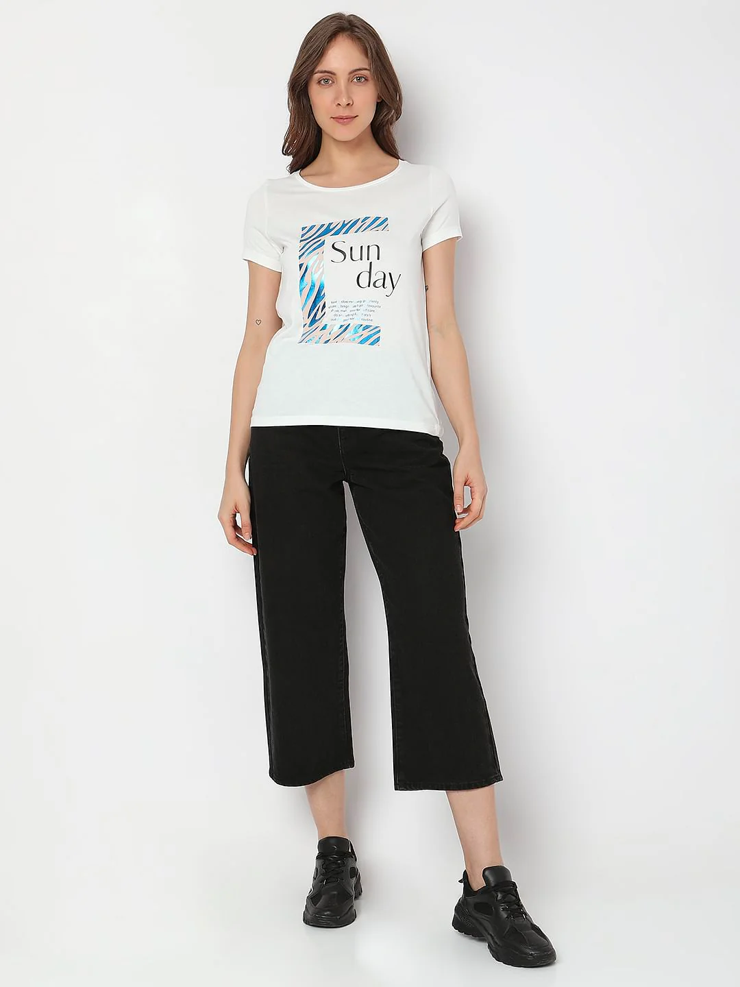 White Graphic Print T-Shirt - Image 5