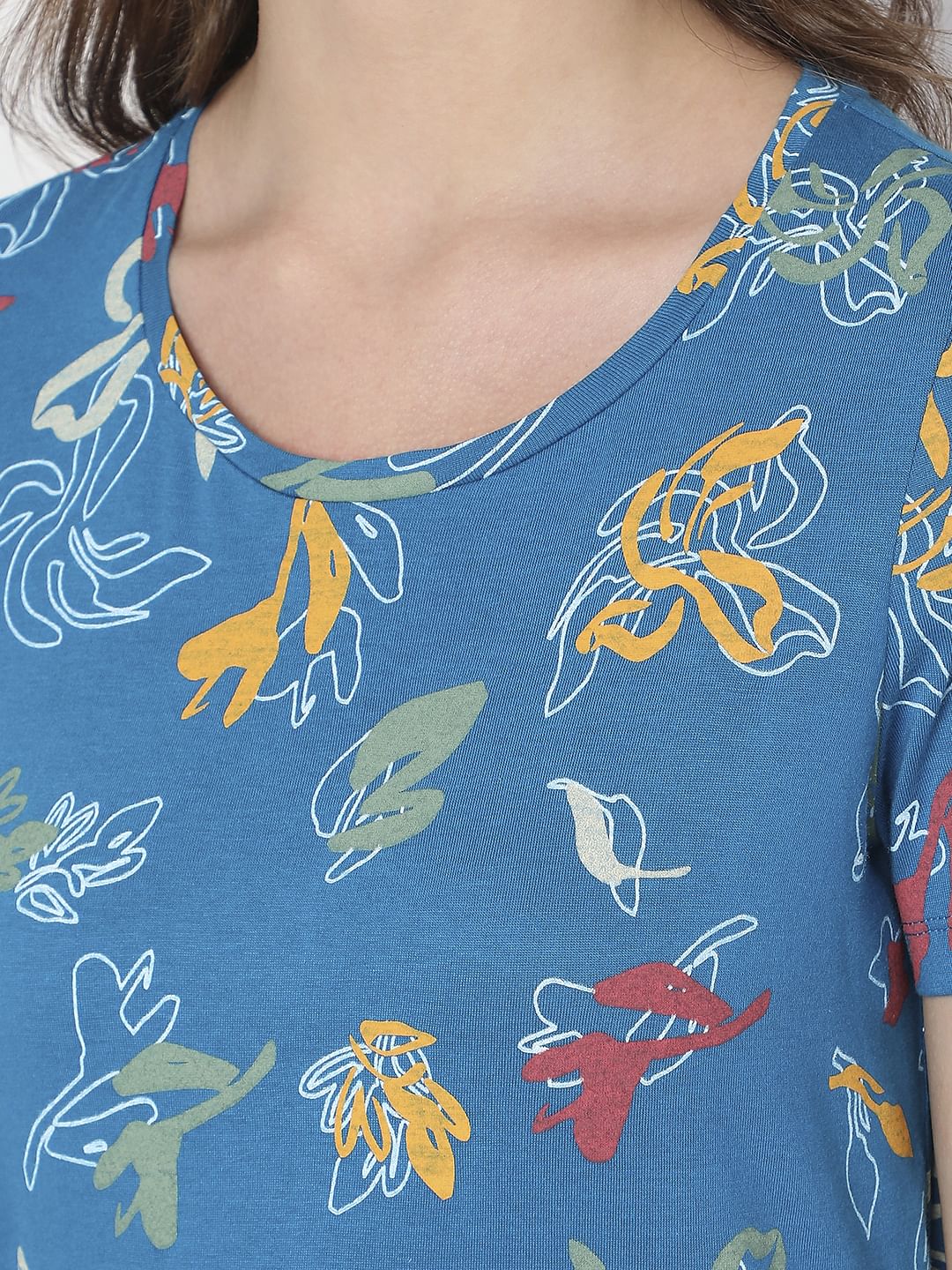 Blue Printed T-Shirt - Image 8