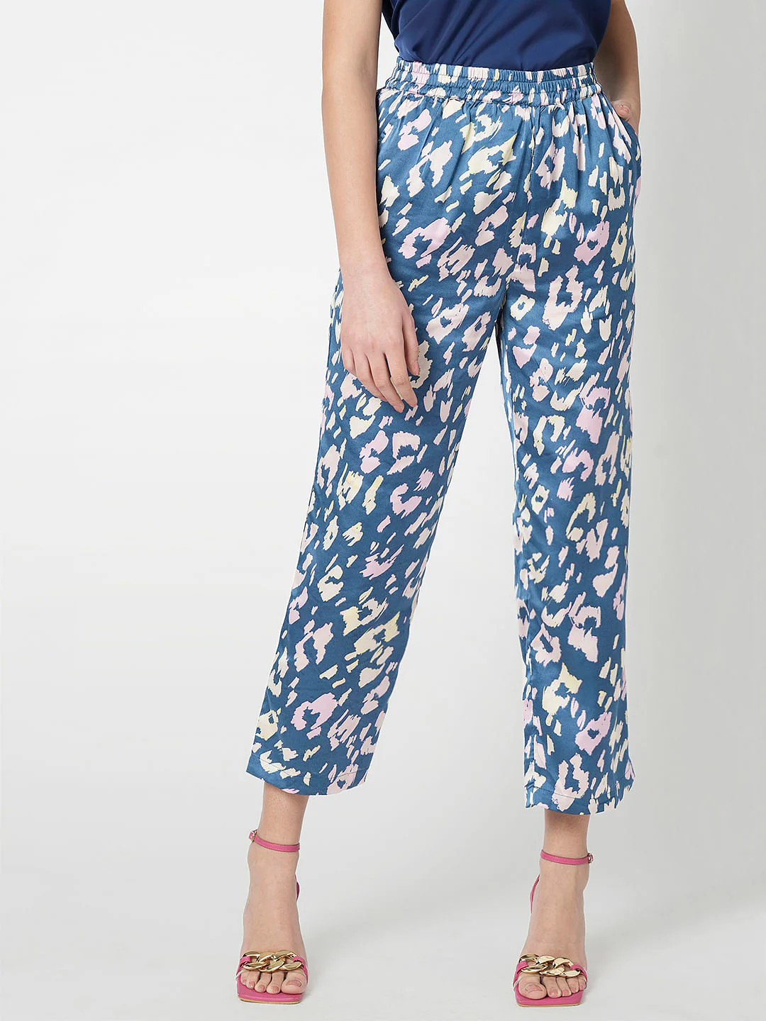 I.Scenery By Vero Moda Blue High Rise Printed Pants - Image 2
