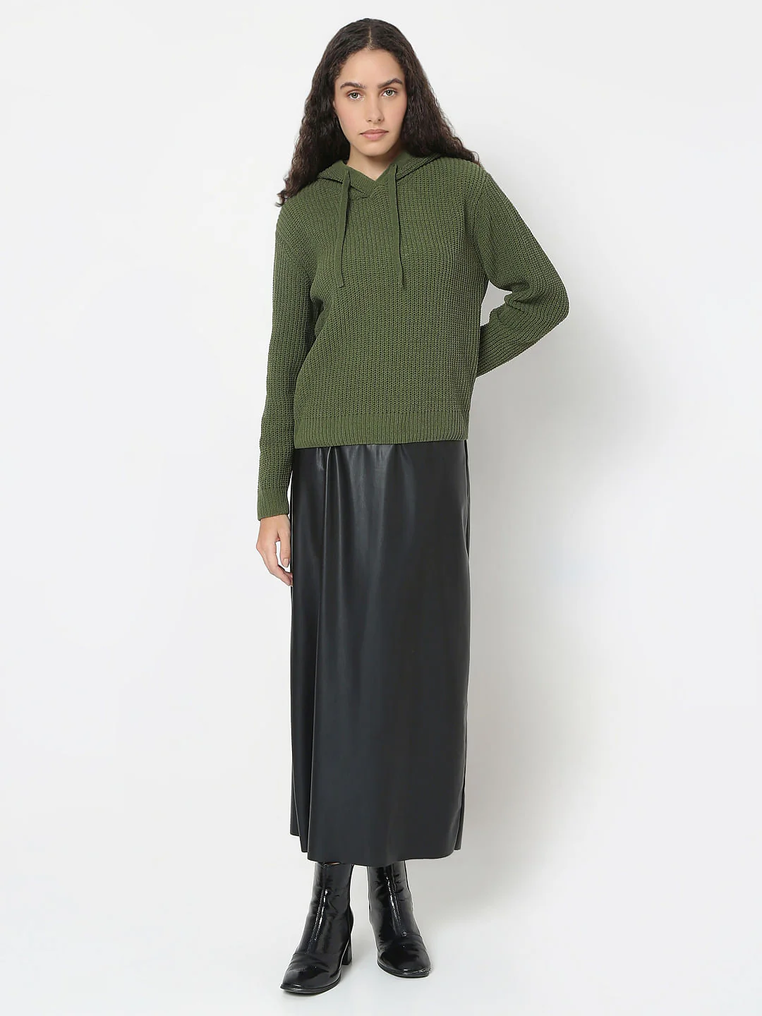 Green Hooded Pullover - Image 5