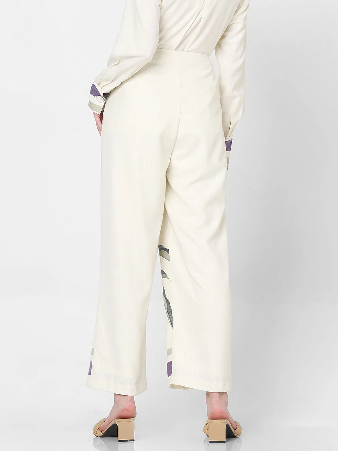 Off-White Floral Co-Ord Set Pants - Image 4