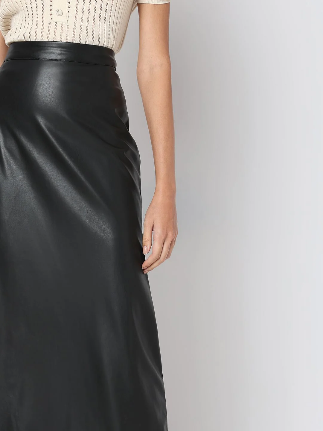 Black High Rise Long Pu Skirt - Image 6