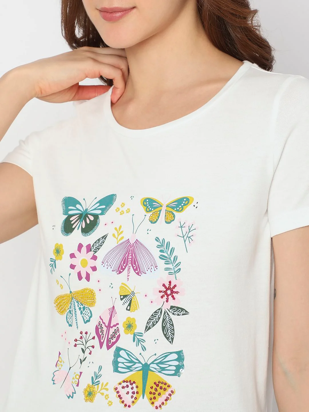 White Graphic Print T-Shirt - Image 6