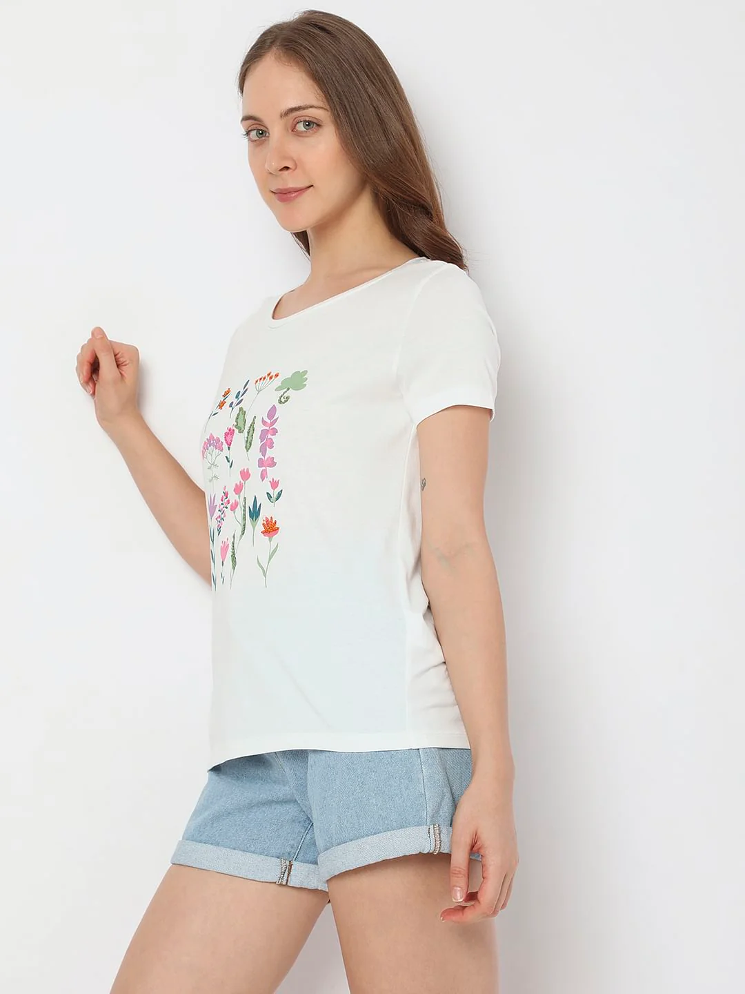 White Graphic Print T-Shirt - Image 3