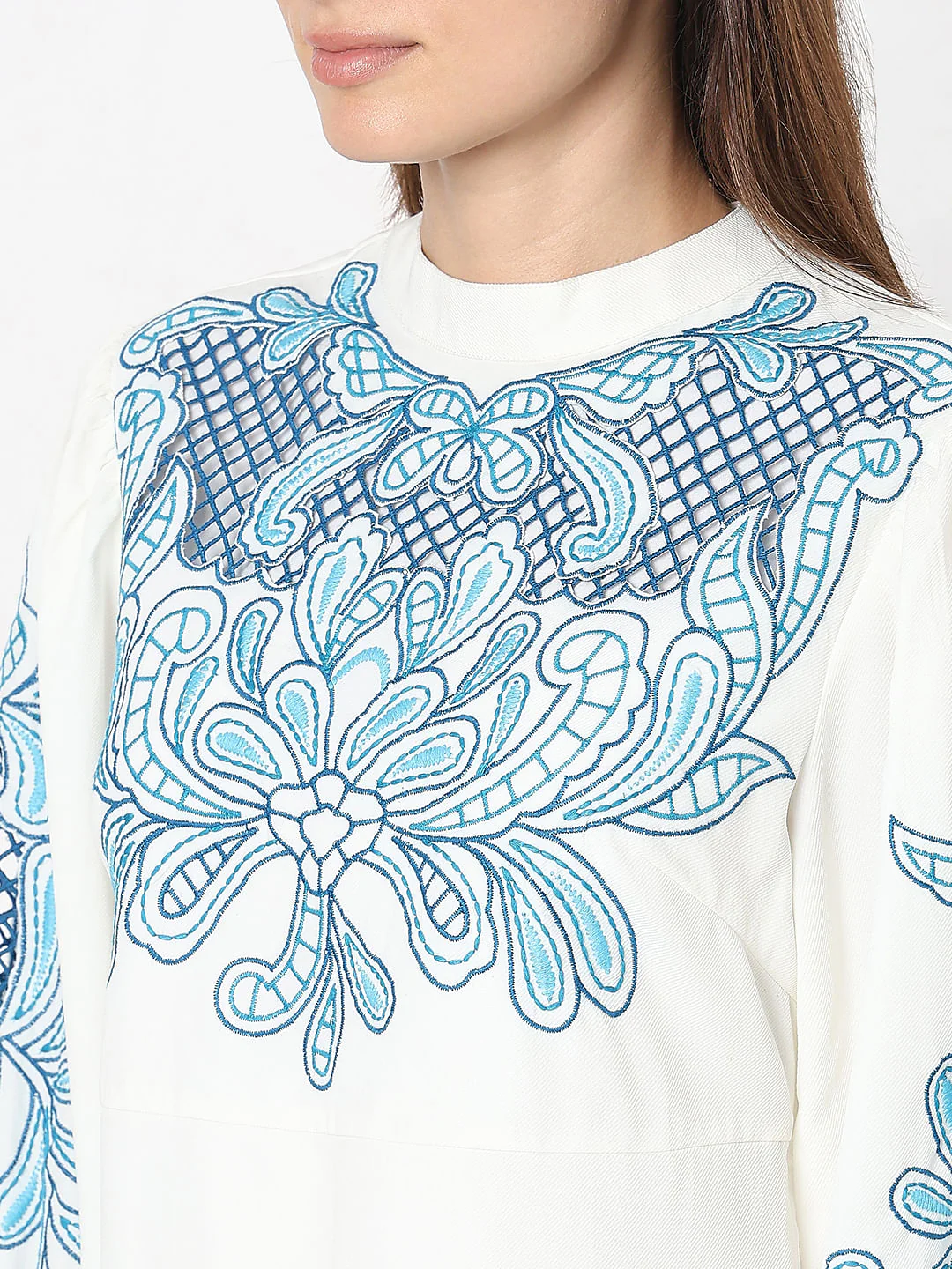 Blue & White Embroidered Shift Dress - Image 8