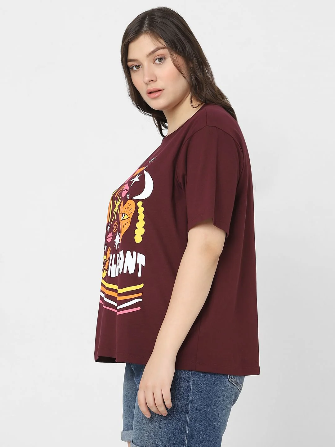 Curve Maroon Graphic Printed T-Shirt - Image 3