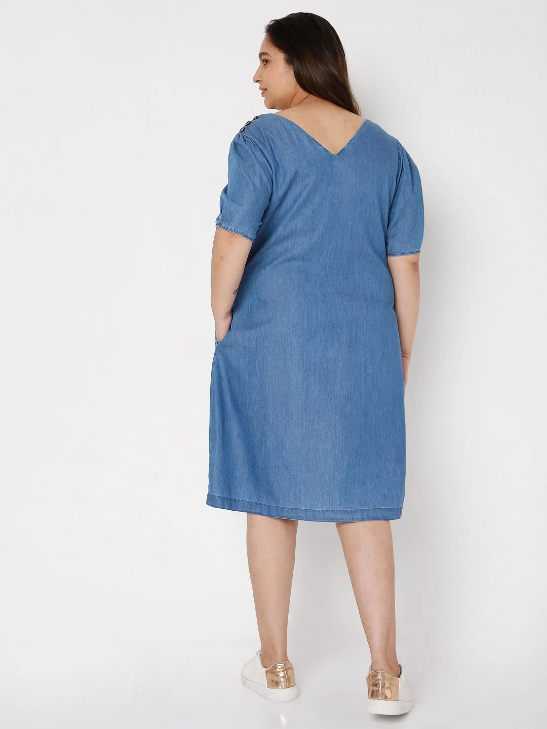 Curve Blue Denim Shift Dress - Image 4