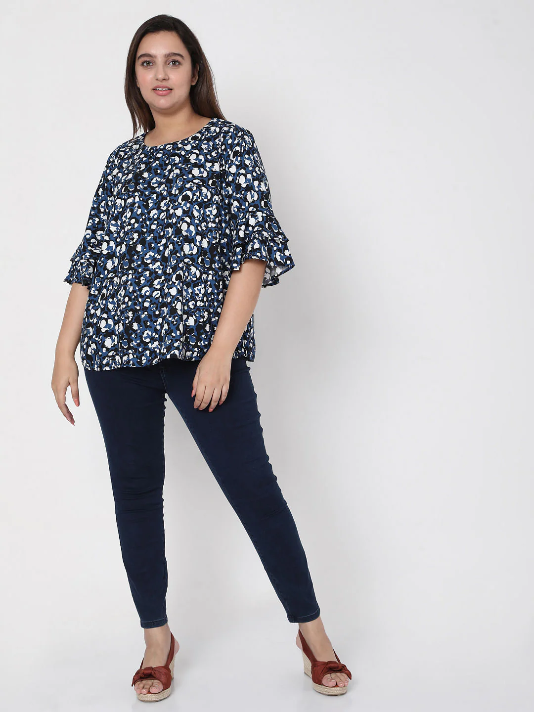 Curve Blue Abstract Print Top - Image 5