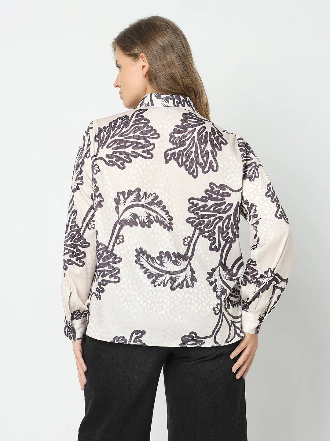 Curve Off-White Printed Satin Top - Image 4
