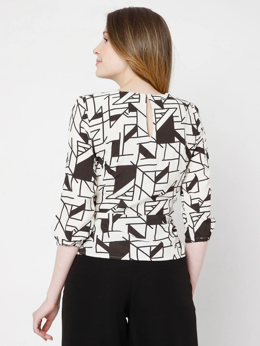 Off White Printed Tie Up Top - Image 4