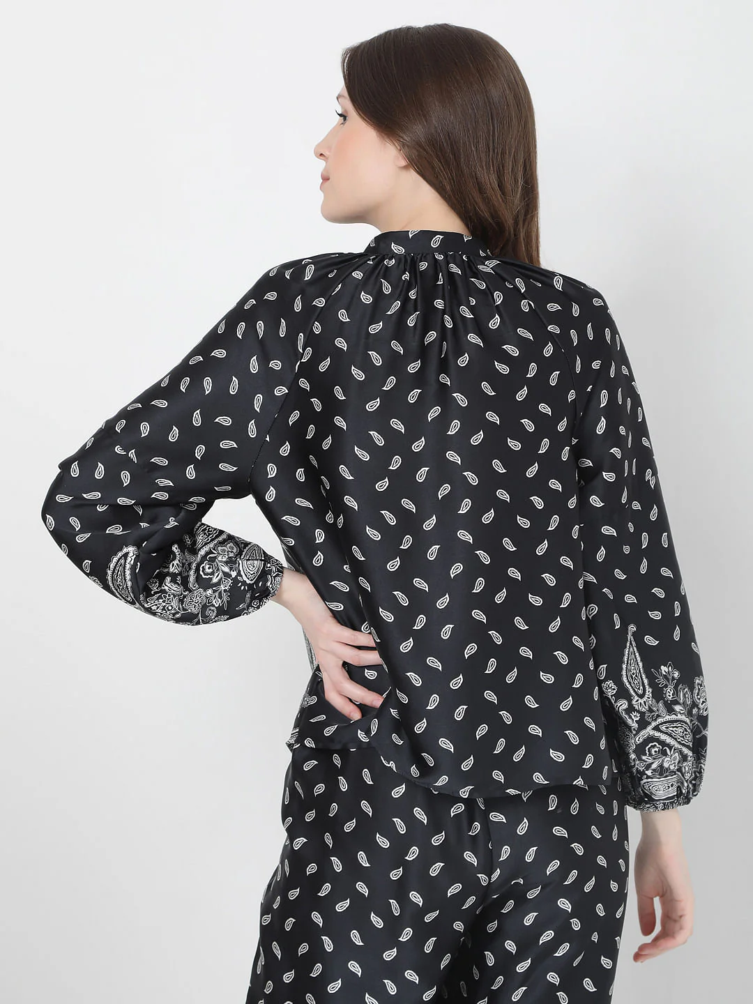 Black Paisley Print Co-Ord Top - Image 4