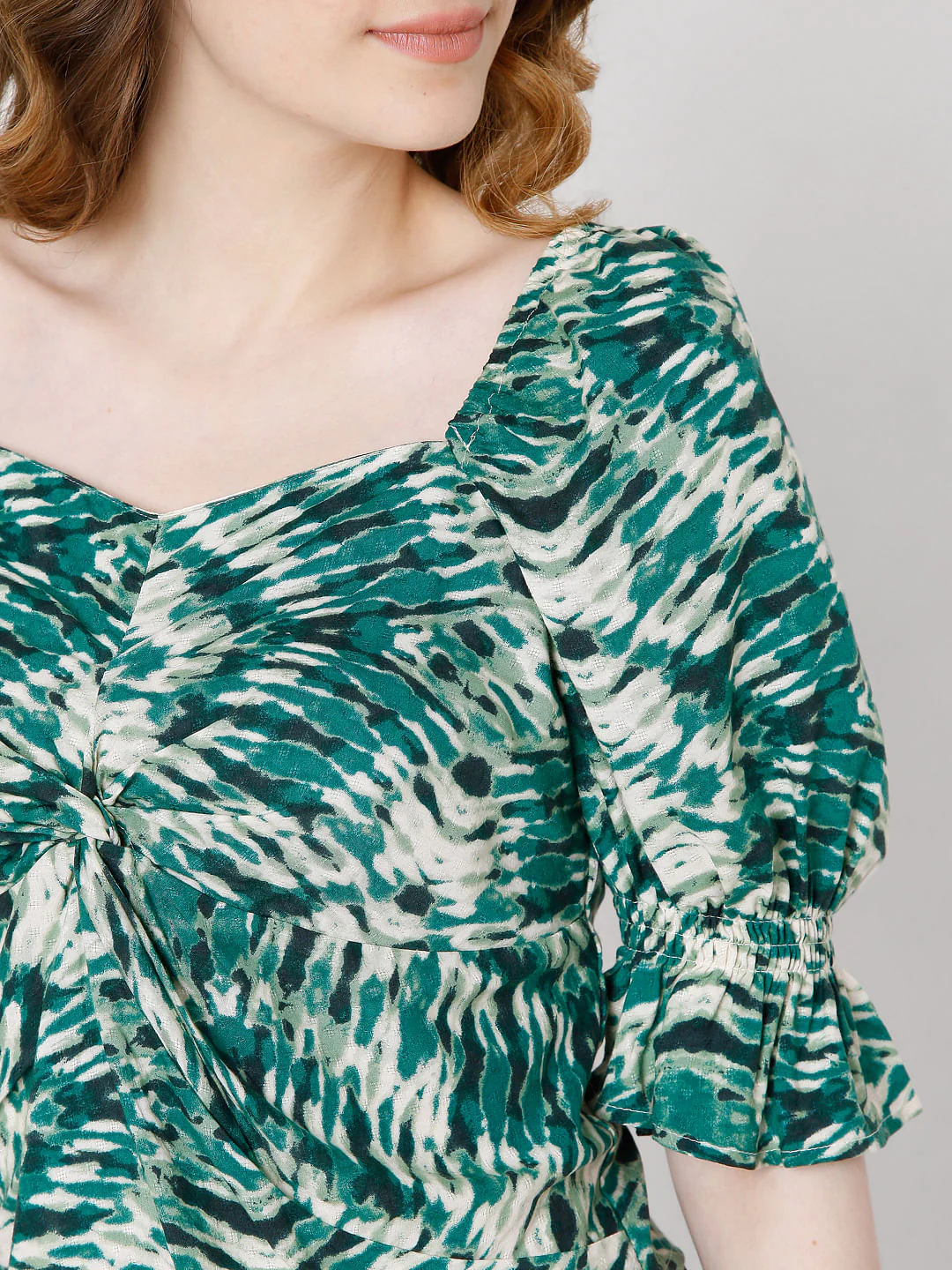 Green Printed Co-Ord Set Top - Image 6