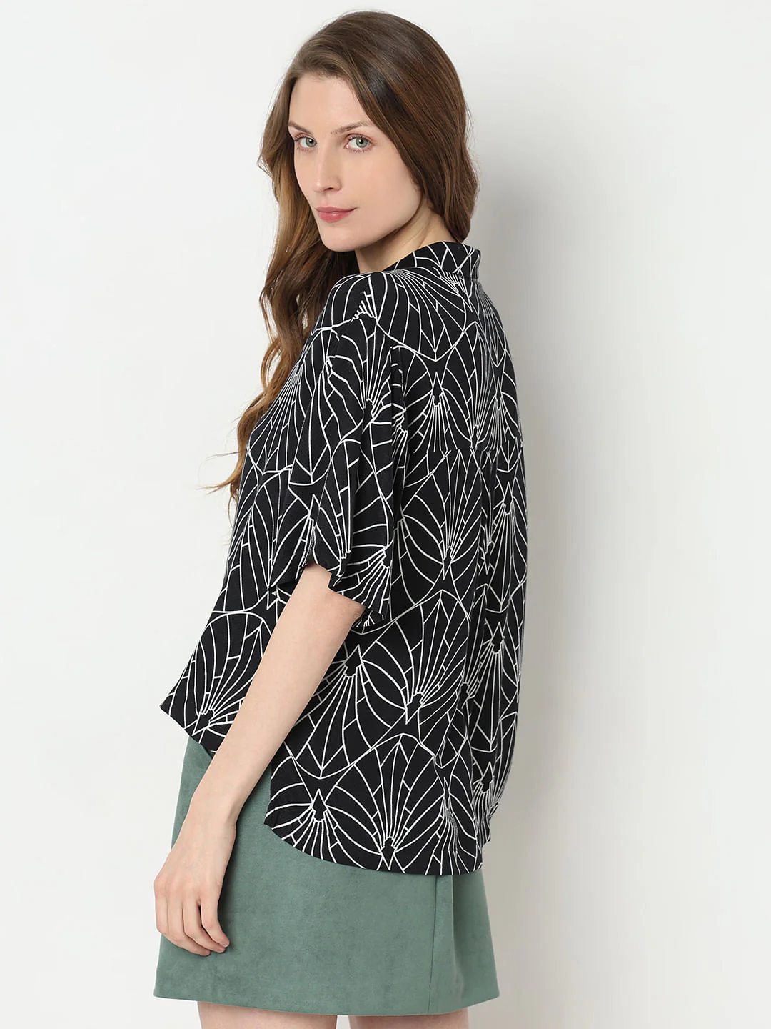 Black Printed Shirt - Image 4