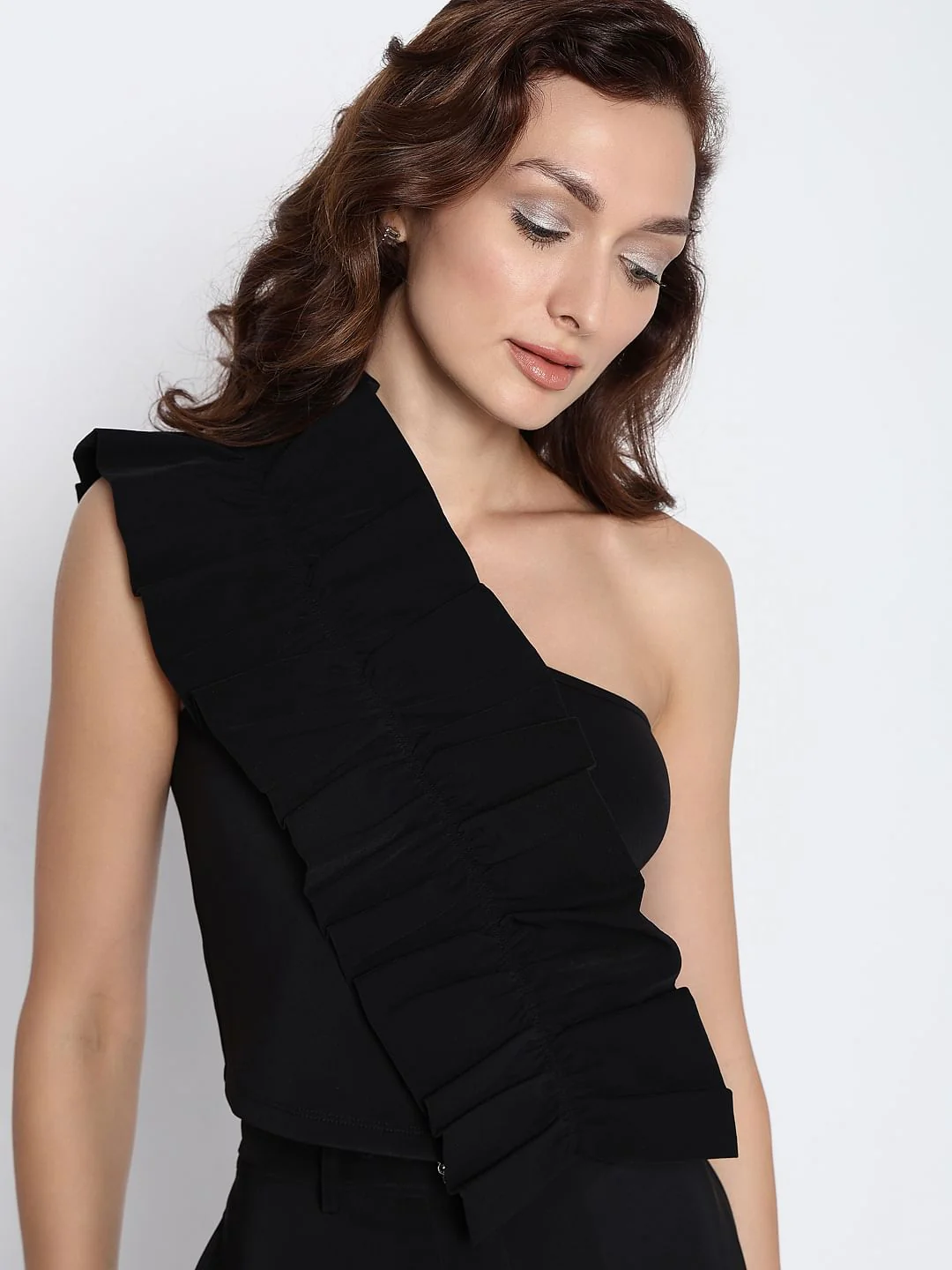 Marquee Black One-Shoulder Crop Top - Image 6