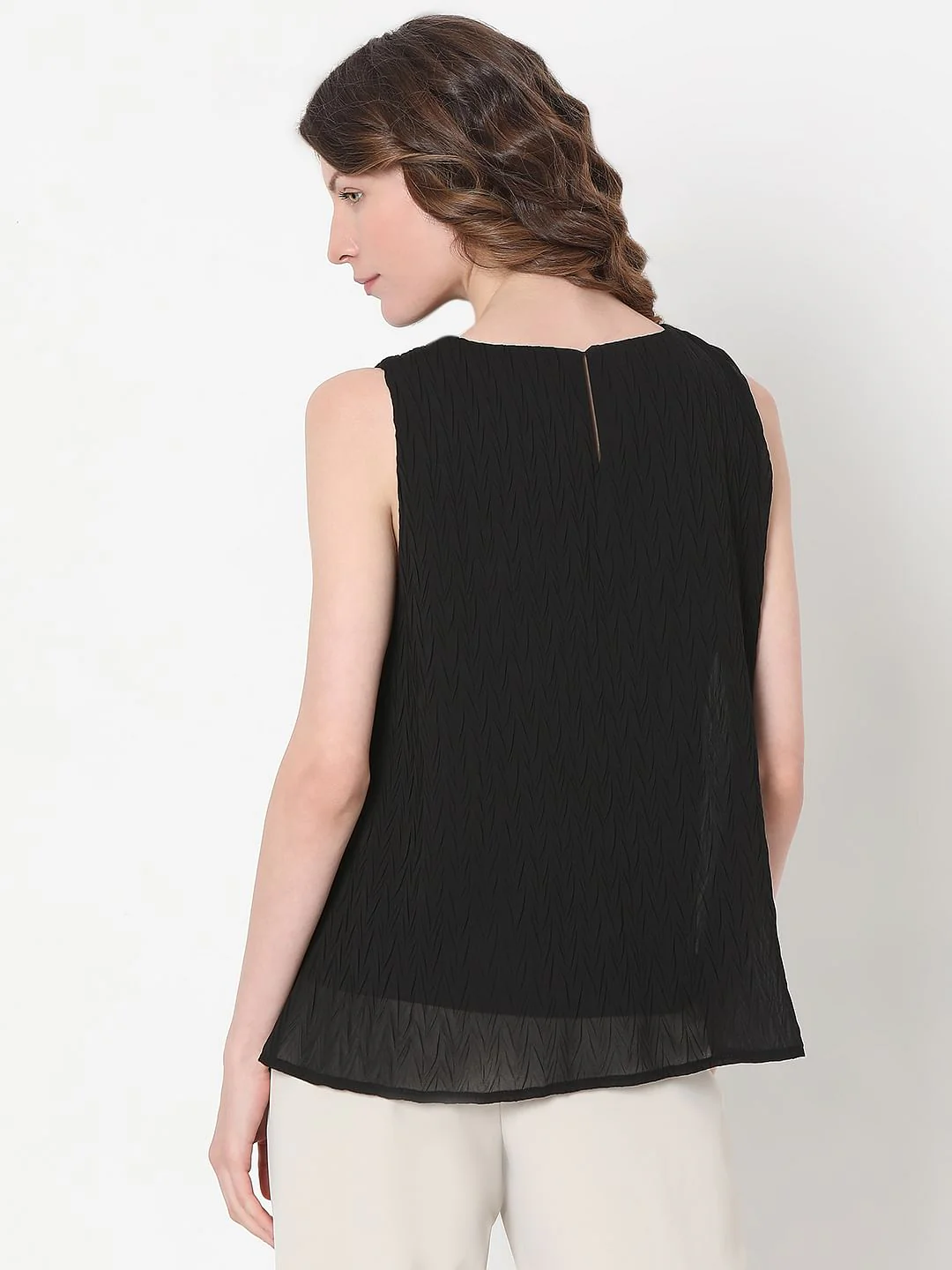 Black Textured Sleeveless Top - Image 4
