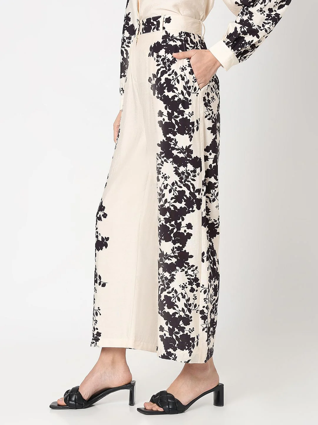 Off-White Printed Co-Ord Set Pants - Image 3