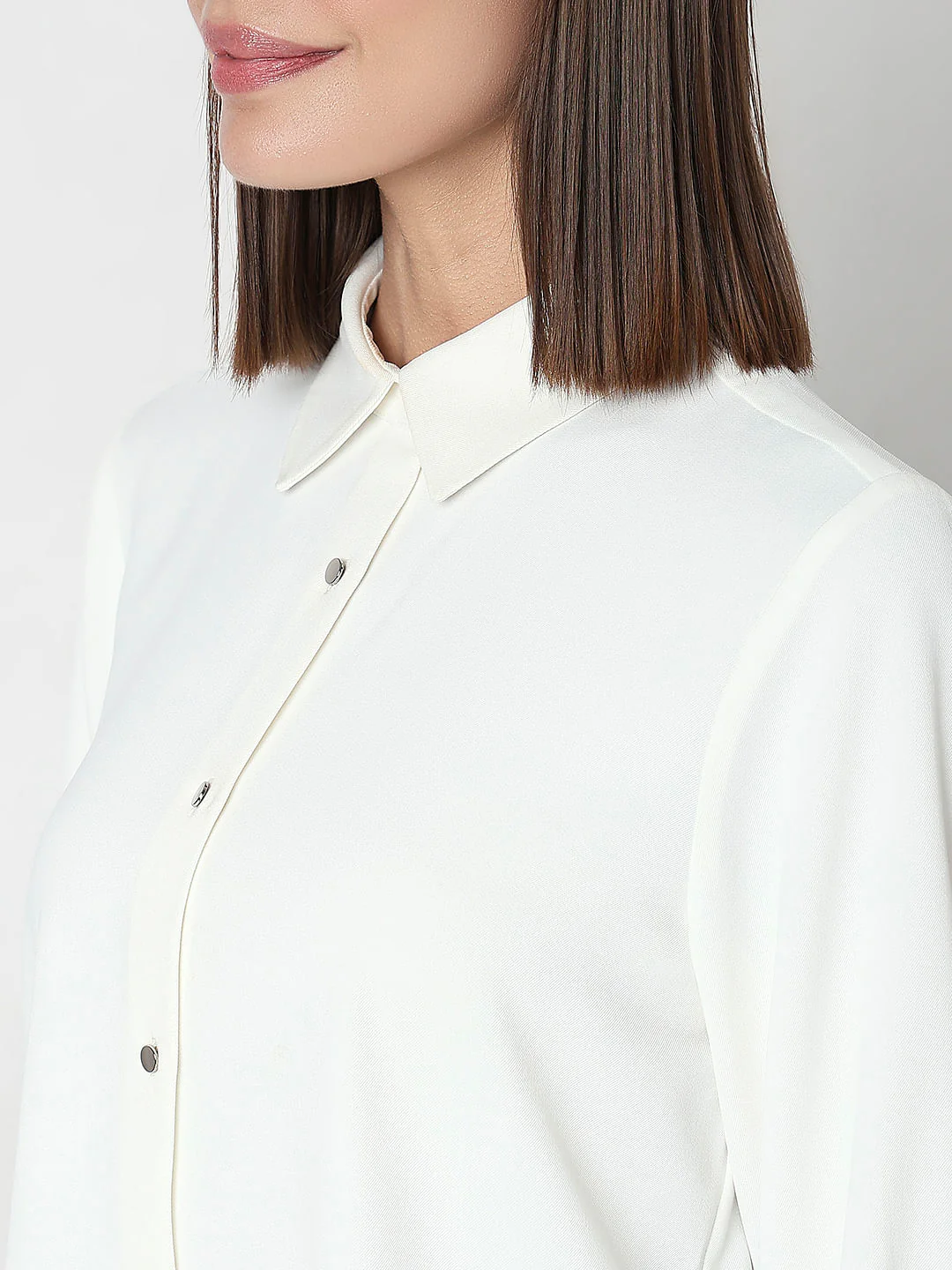 White Shirt - Image 8