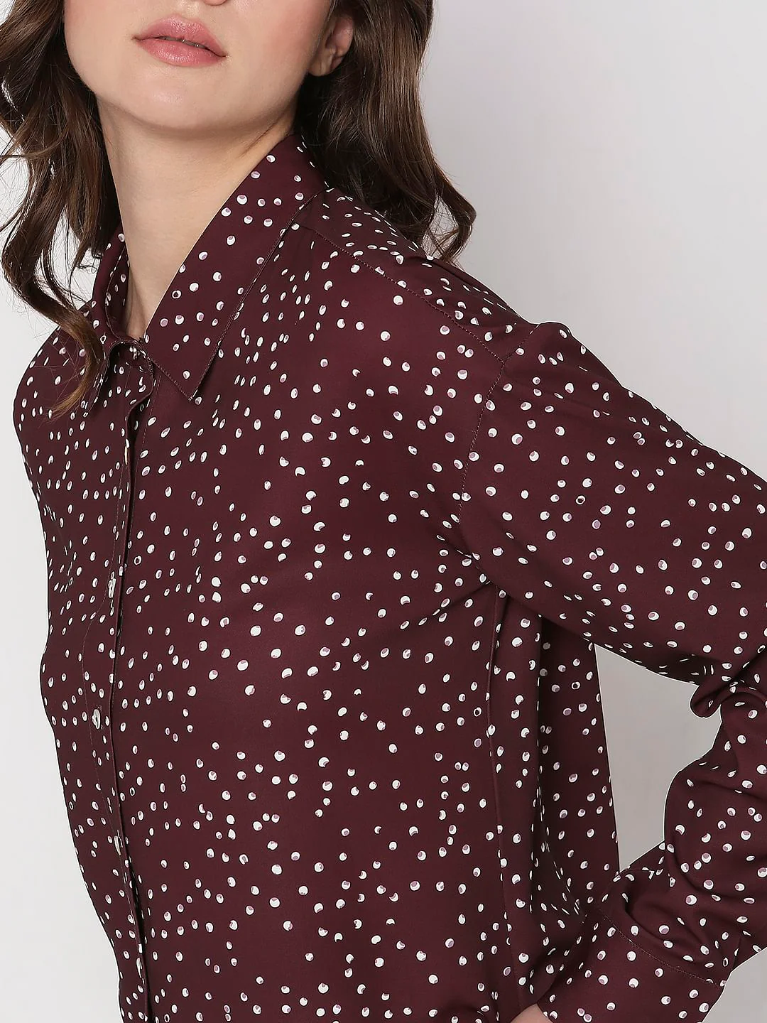 Maroon Polka Dot High-Low Shirt - Image 6