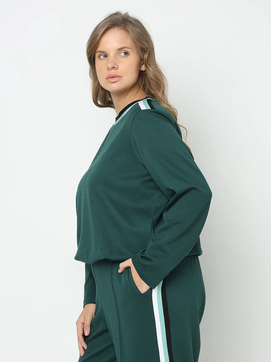Curve Green Striped Co-Ord Set Sweatshirt - Image 3