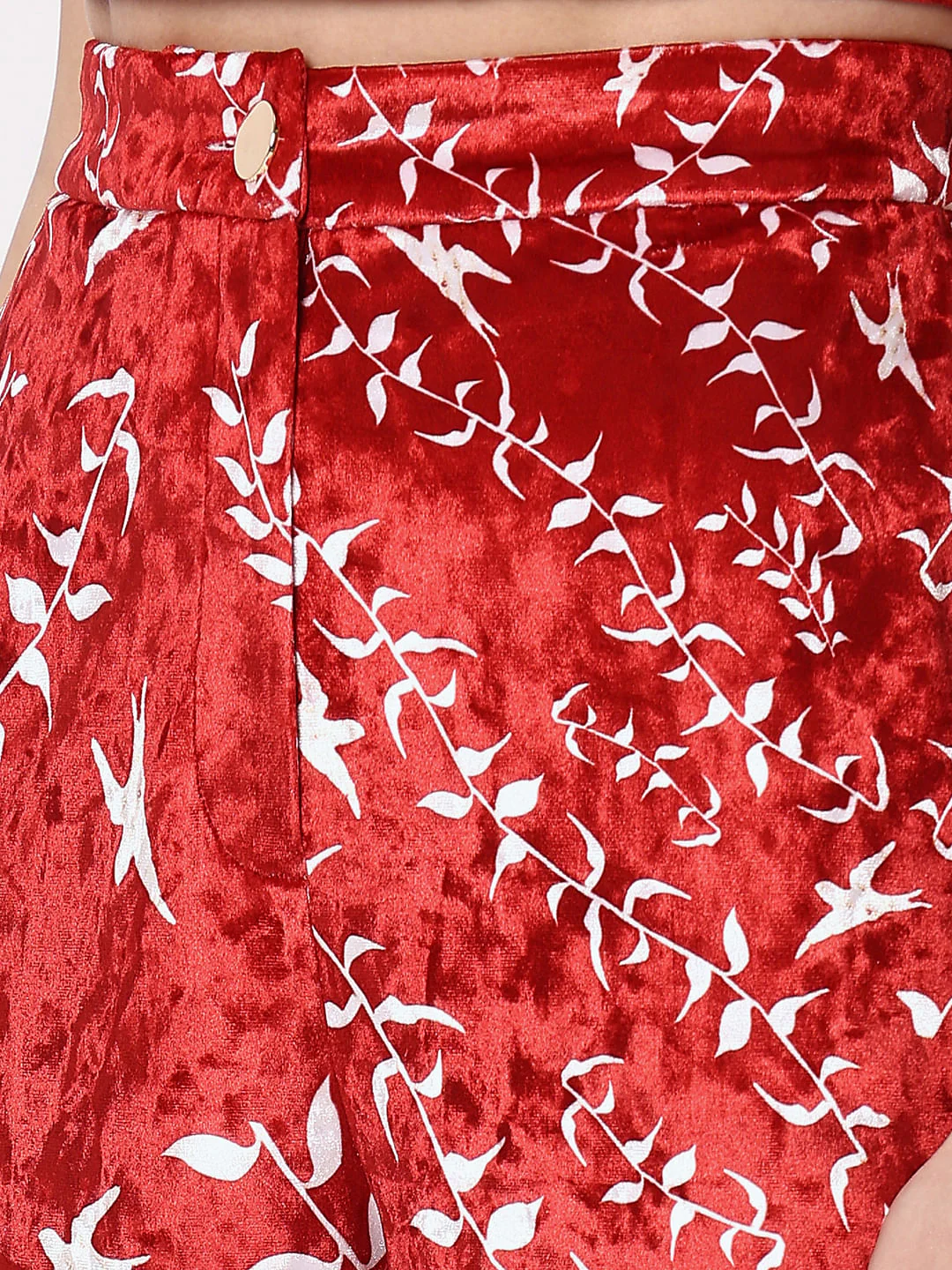 Red High Rise Printed Velvet Pants - Image 8