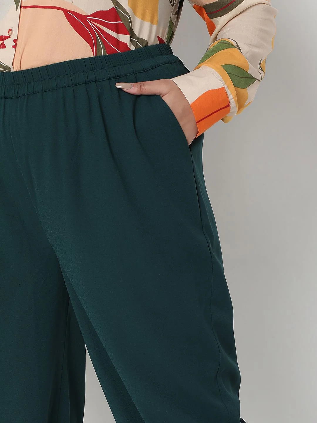 Curve Dark Green High Rise Co-Ord Set Pants - Image 5