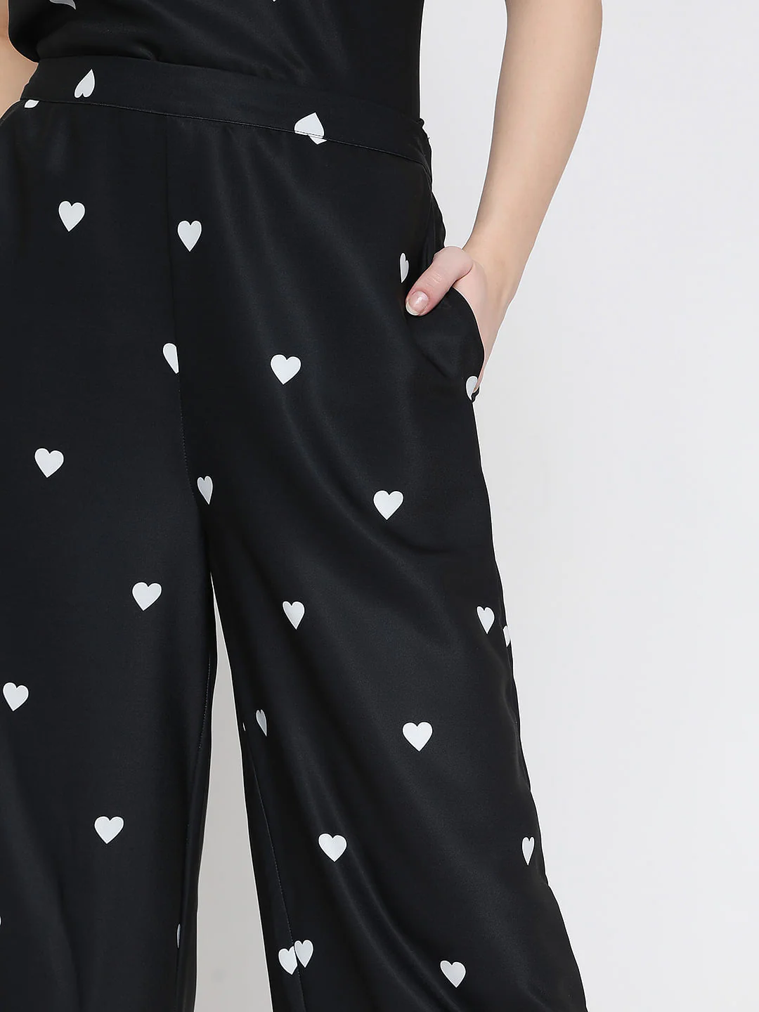 Black Heart Print Co-Ord Pants - Image 5