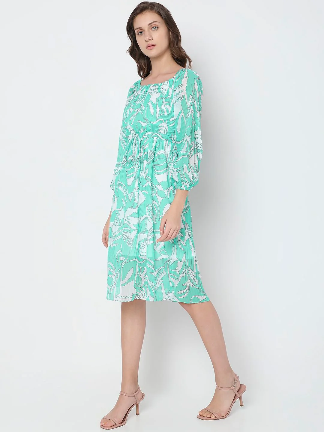 Blue Floral Pleated Shift Dress - Image 3