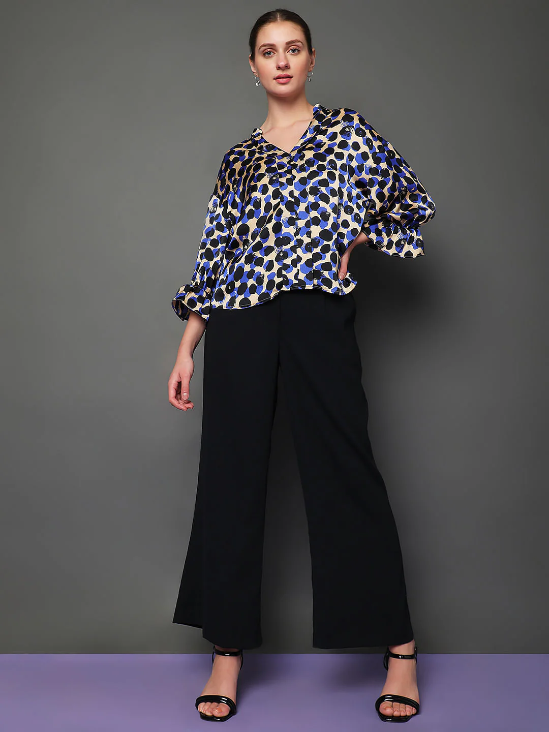 Blue Printed Drop Shoulder Top - Image 5