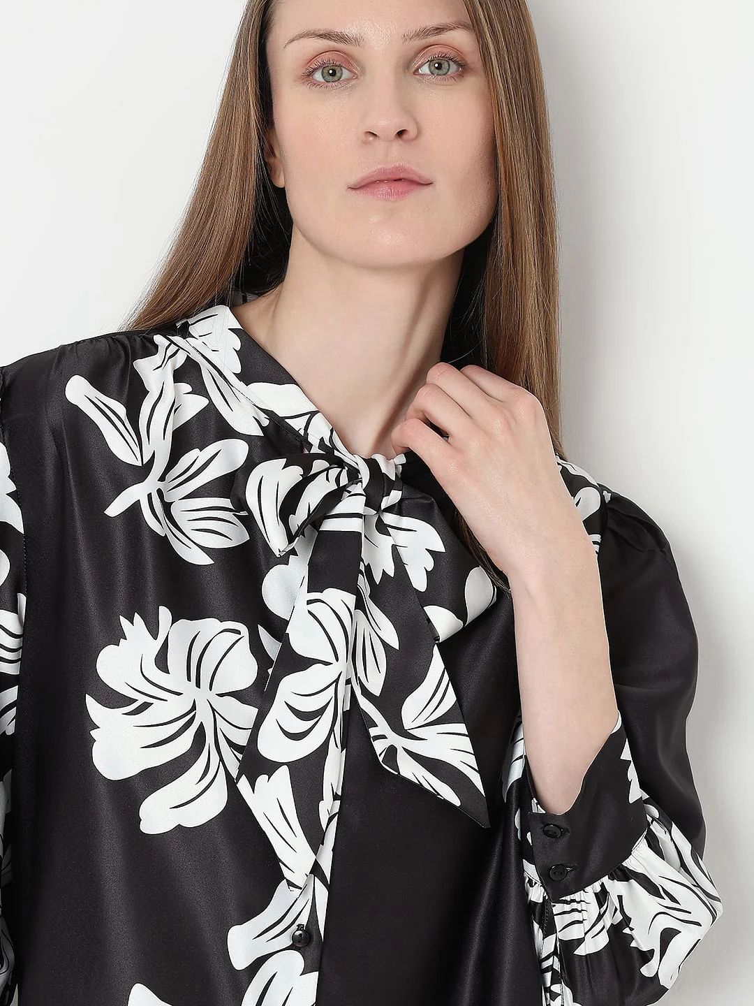 Black & White Floral Top - Image 6