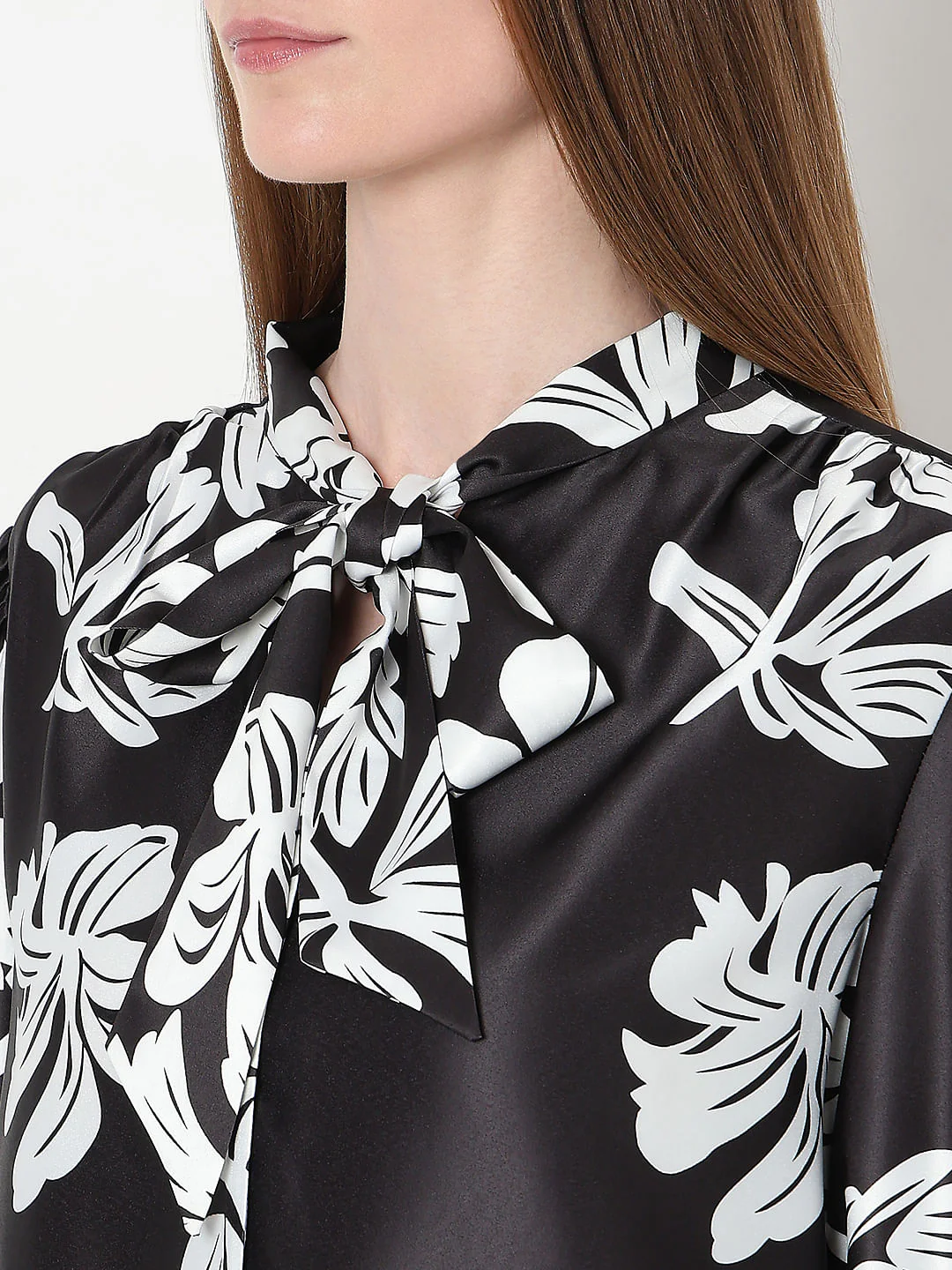 Black & White Floral Top - Image 8