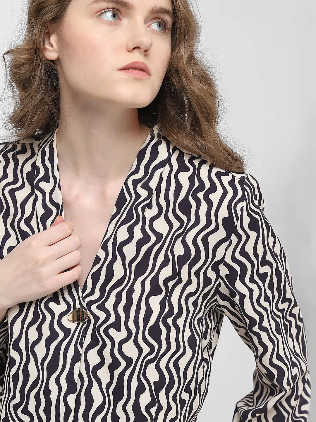 Black Abstract Print Top - Image 8